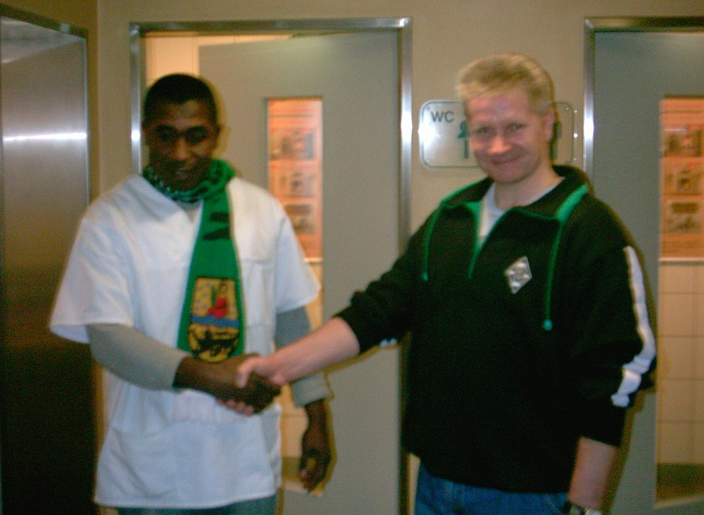 2006 – WER IST DENIS?