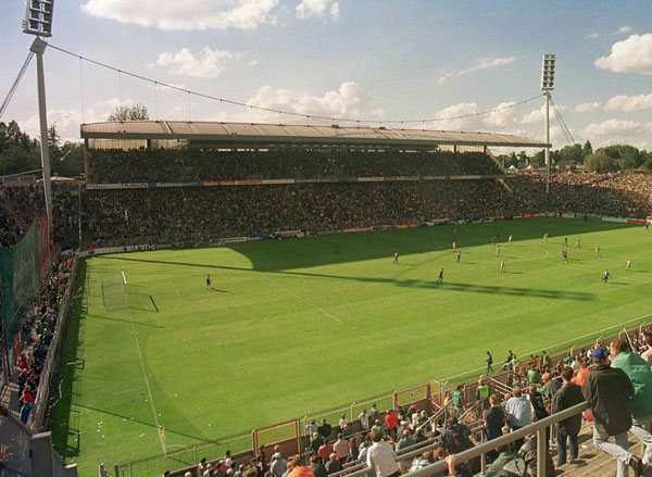 2001 – SAISON FAZIT